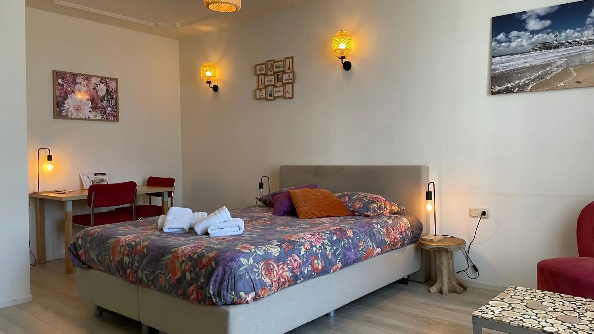 Aparthotel Plato By Hofstad Studio'S Den Haag